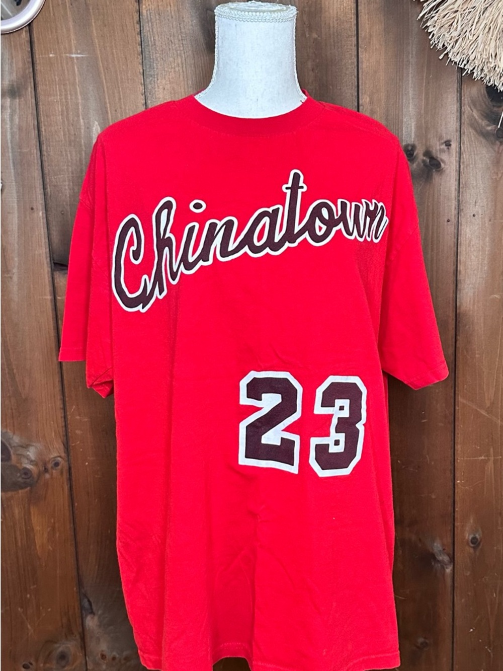 Chinatown Market Red T-Shirt Chicago Bulls Michael Jordan size XL USED
